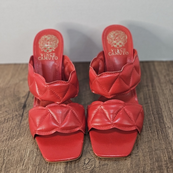 Red Vince Camuto Heels New without tags size 6.5 - Picture 1 of 6